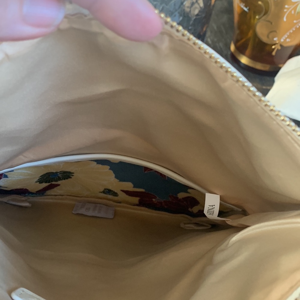 Rachel Pally fold over floral clutch pre loved condition - Picture 5 of 8